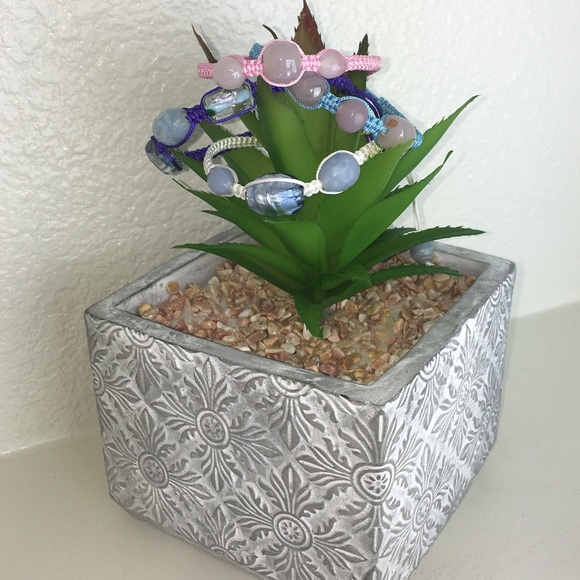 Handmade Chinese Knotting Bracelet W/ Glass Beads - Picture 8 of 8